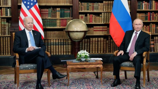 Crisis en Ucrania: Joe Biden y Vladimir Putin hablarán este sábado por teléfono