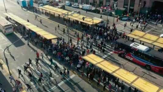 Semana clave: el gobierno nacional apura el traspaso de colectivos a la Ciudad