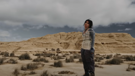 Nathy Peluso se adueñó de los raking al estrenar su nuevo hit "EMERGENCIA"