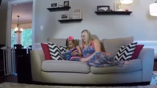 Una mamá descubre que en un videojuego el personaje de su hija sufre una violación grupal