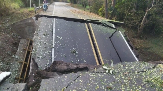 El ELN abrió con varios atentados los tres días del "paro armado" que promueve en Colombia