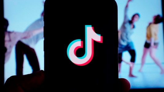 Inician en EEUU una investigación para medir efectos nocivos de la red TikTok en niños