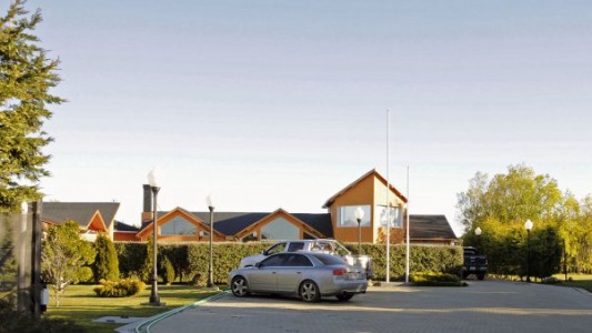 Allanan propiedades de Lázaro Báez en Santa Cruz