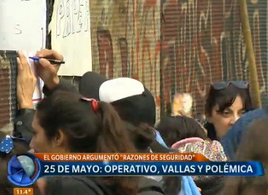 25 de Mayo: operativo, vallas y polémica