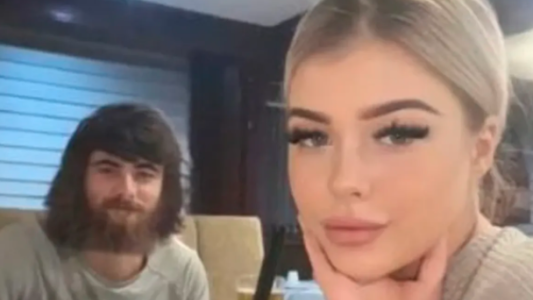 Le ofreció dinero a un indigente en el súper, él no lo aceptó y ella se enamoró: "Ya tenemos dos hijos"