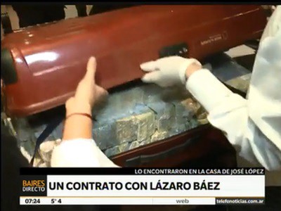 El contrato de la esposa de López con Lázaro Baez