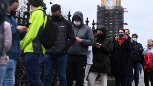 El Reino Unido rozó su récord semanal de casos de coronavirus