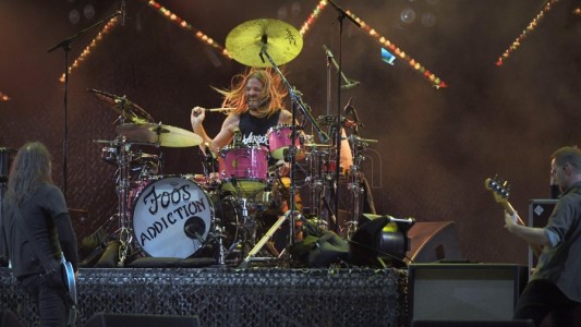 La comunidad del rock, de luto por la muerte de Taylor Hawkins