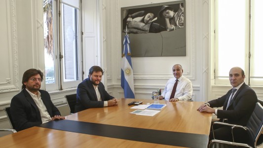 Manzur recibió a Santoro tras las críticas de Máximo Kirchner a los porteños