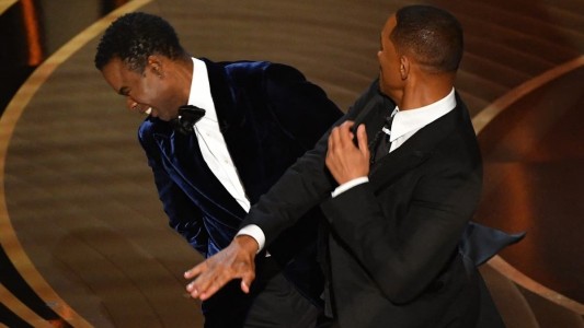 Will Smith le pidió disculpas a Chris Rock por el cachetazo: "Mi comportamiento fue inaceptable"
