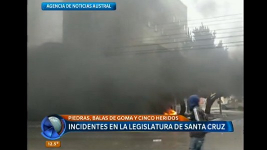 Incidentes en la Legislatura de Santa Cruz