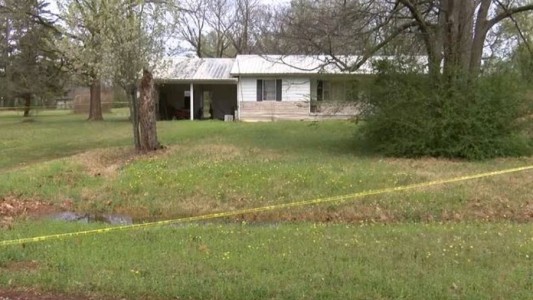 Policías fueron a ver si un hombre estaba bien: les confesó que tenía el cadáver de su hijo en la cocina desde 2018
