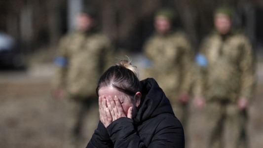 La dramática estrategia de mujeres ucranianas para no ser violadas por soldados rusos