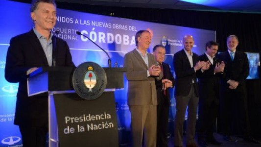 A elogiar a los cordobeses, Macri dijo que si tuvieran salida al mar "se hubiesen independizado hace rato"