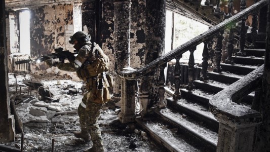 La batalla en los túneles de Mariúpol: la resistencia de soldados ucranianos