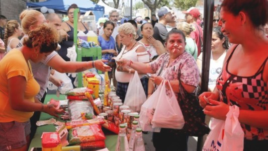 Pan, café, pollo y lácteos: qué productos lideraron los aumentos de precios en la canasta básica
