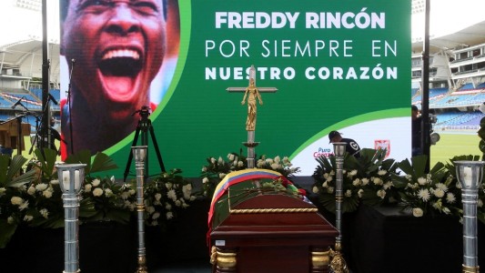 Revelan que Freddy Rincón manejaba la camioneta en el accidente que le causó la muerte