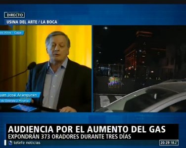 Sigue la audiencia por la suba del gas