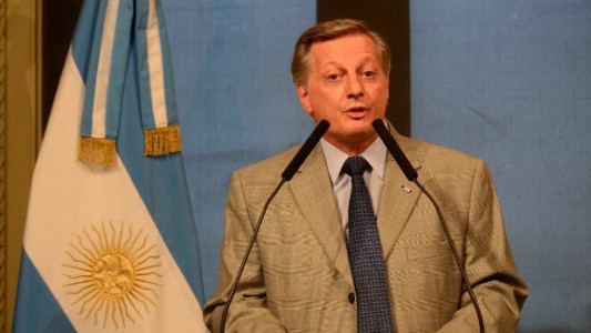 Aranguren aseguró que los cuadros tarifarios finales de gas estarán listos en octubre