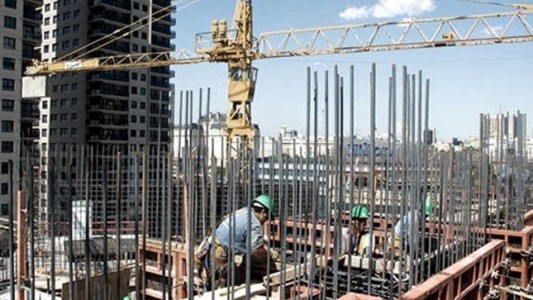 La Uocra y la Cámara de la Construcción cerraron una paritaria anual de 39%