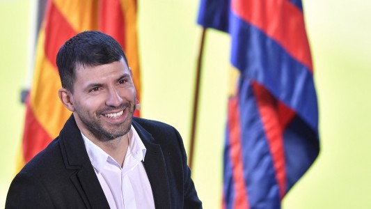 "Para mi tienen que sacar los pesos": el Kun Agüero sobre la economía argentina