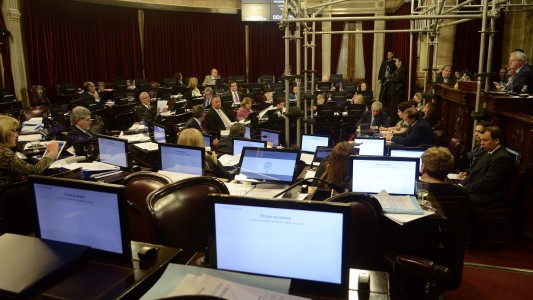 Aprueban en el Senado la obligatoriedad de los debates presidenciales