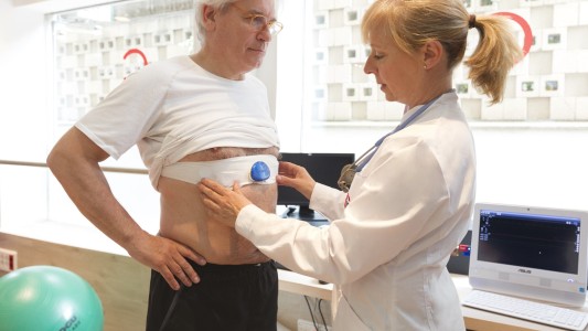 Solo dos de cada 10 pacientes cardíacos realizan rehabilitación, advierten desde el Hospital de Clínicas