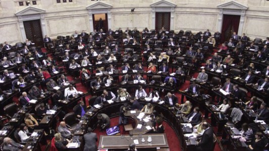 El Gobierno acordó con la oposición y habrá extraordinarias para tratar Ganancias y Emergencia Social