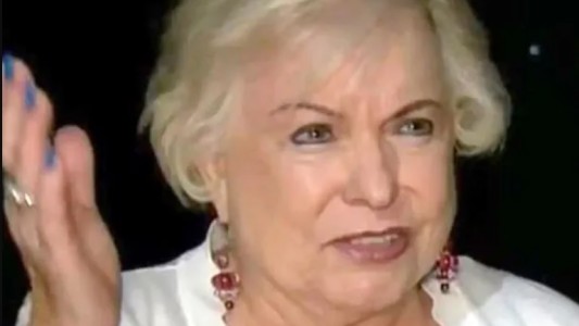 La "lucha" de una mujer por devolver millones de dólares que le depositaron por error