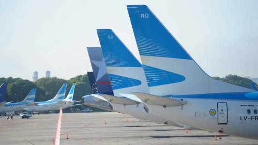 En audiencia pública, cinco aerolíneas "low cost" pidieron permiso para volar en Argentina en 2017