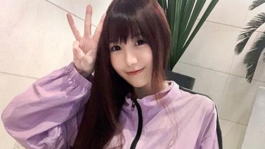 Murió una modelo taiwanesa tras atragantarse con un shawarma