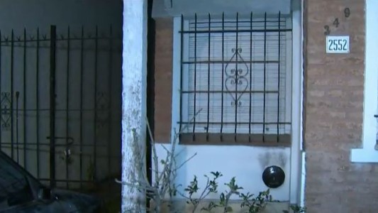 Hallan a un anciano de 83 años muerto y maniatado en su casa de Villa Ballester