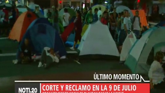 Marcha al Ministerio de Desarrollo Social