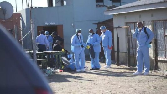 Misteriosa muerte de 20 jóvenes en un bar de Sudáfrica