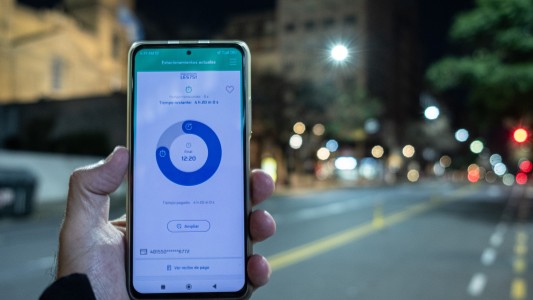 Adiós a los parquímetros: rige desde hoy el nuevo sistema de estacionamiento medido en CABA