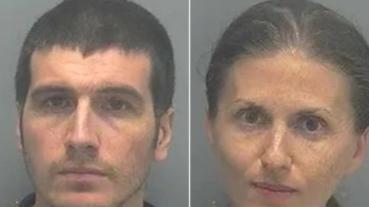 Una mamá fue encontrada culpable de matar a su hijo: lo alimentaba solo con frutas y verduras crudas