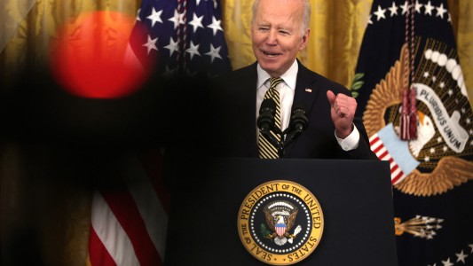 Joe Biden advirtió que algunos Estados intentarán arrestar a las mujeres que crucen las fronteras para abortar