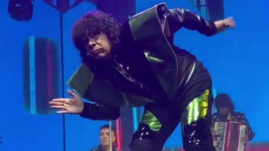 Mona Power Ranger - #FlashChat