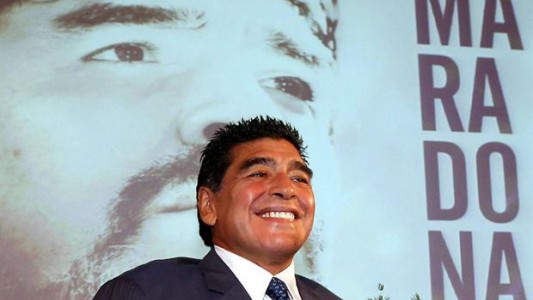 Maradona se candidateó para presidir la FIFA