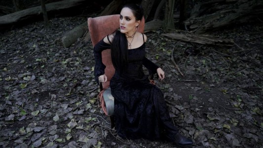 "Alquimia": Rocío Cravero empodera a las mujeres en su nuevo disco