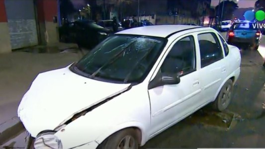 Dos heridos al chocar un patrullero y un auto en Nueva Pompeya