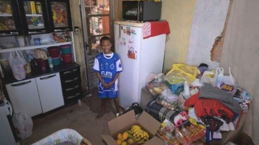 El desgarrador llamado de un nene de Brasil a la Policía: “En mi casa no hay nada para comer”