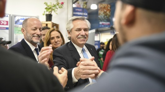 Alberto citó a sindicalistas y empresarios para negociar un acuerdo de precios y salarios