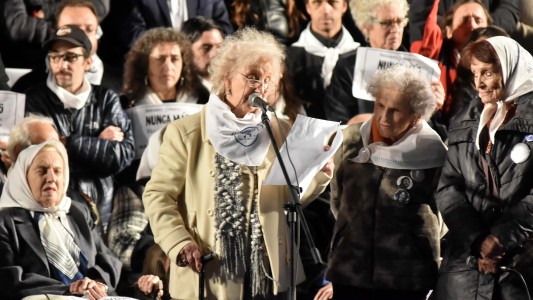 María Eugenia Vidal inauguró junto a Estela de Carlotto un nuevo "Espacio de la Memoria"