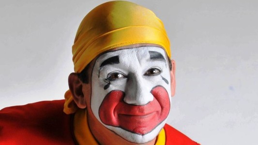 En medio del conflicto familiar, se filtró una foto de Piñón Fijo sin maquillaje