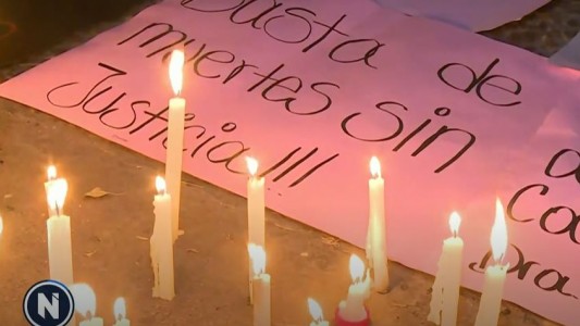 Marcha de antorchas en Córdoba: reclamaron justicia por la muerte de bebés en el Hospital Neonatal