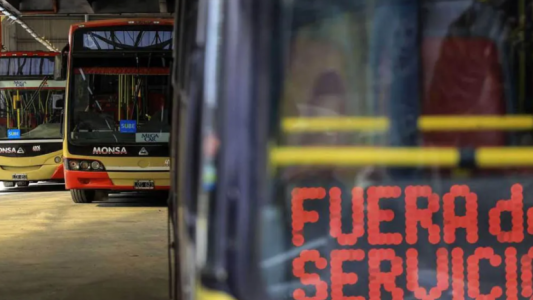 Paro nocturno de colectivos: reunión clave en el Ministerio de Transporte