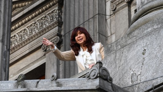 Cristina: "Piden 12 años porque son los 12 años del mejor gobierno que tuvo la Argentina"