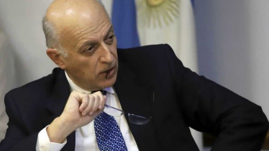 El procurador Casal le envió una carta a Fernández: dijo que "perturba" la tarea de los fiscales