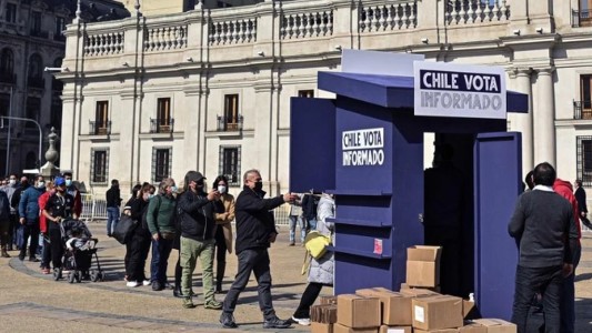 Mayoritario rechazo al proyecto de nueva Constitución en el plebiscito en Chile